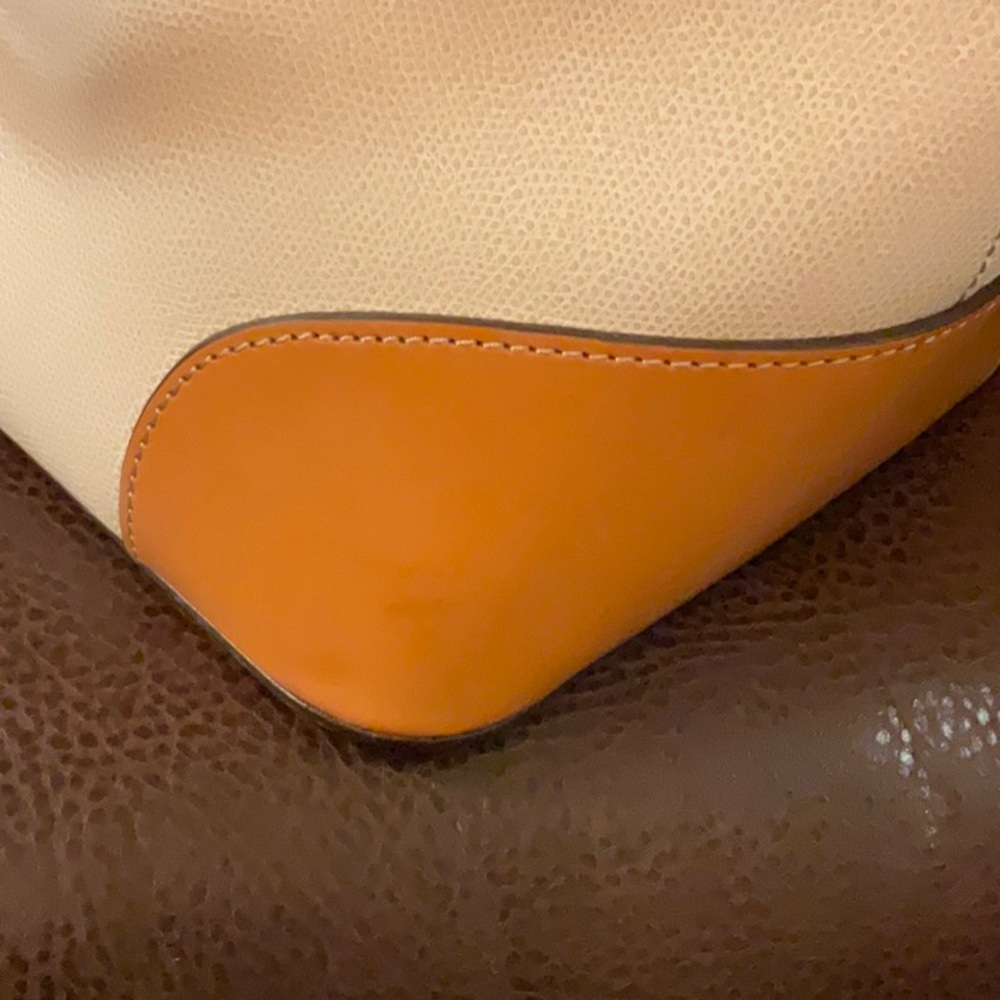 Dooney and Bourke Domed Satchel - Picture 5 of 11